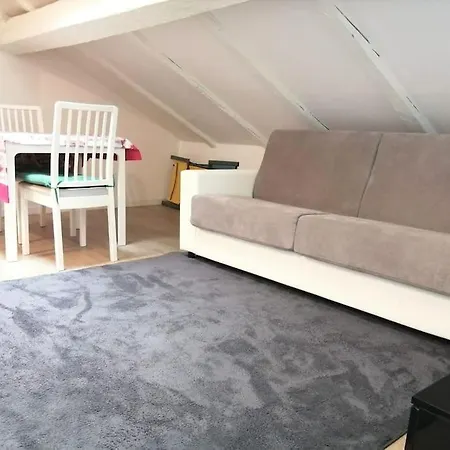 Maison Mirt Apartman *
