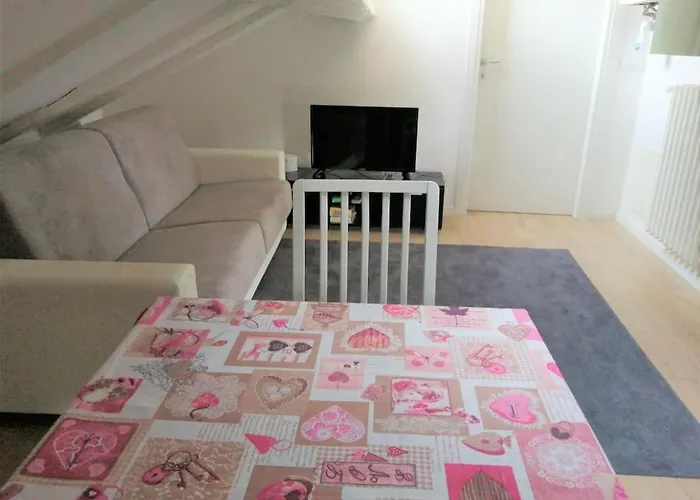 Maison Mirt 아파트 *